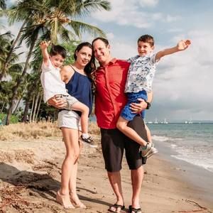 Meet your Posher, Dana